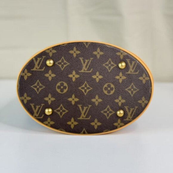 Louis Vuitton Petit Bucket Bag Monogram Canvas - Picture 6 of 9